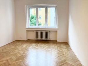 Pronájem bytu 2+kk, Praha - Vršovice, Kozácká, 44 m2