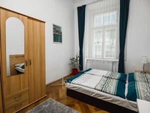 Pronájem bytu 4+kk, Praha - Nové Město, V jámě, 95 m2