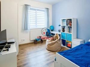 Prodej bytu 3+kk, Hořovice, U Školky, 80 m2