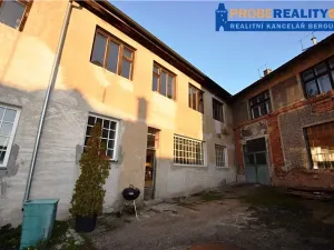 Pronájem výrobních prostor, Zdice, Husova, 100 m2