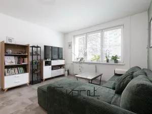 Prodej bytu 2+1, Ostrava, Břustkova, 62 m2