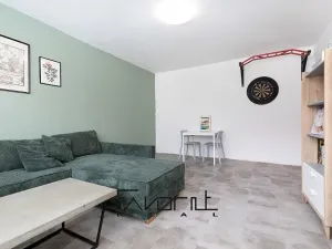 Prodej bytu 2+1, Ostrava, Břustkova, 62 m2