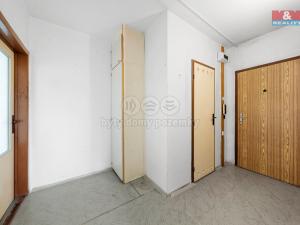 Prodej bytu 2+1, Děčín - Děčín XXVII-Březiny, Kosmonautů, 63 m2