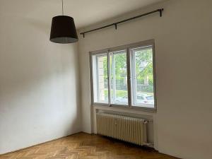 Pronájem bytu 2+kk, Praha - Vinohrady, Benešovská, 41 m2