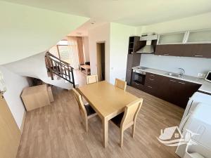 Prodej bytu 3+kk, Aheloy, Bulharsko, 86 m2