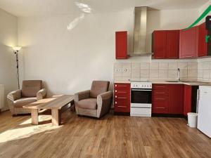 Pronájem bytu 2+kk, Stráž, 72 m2