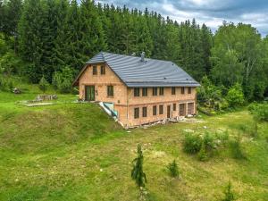 Prodej rodinného domu, Kratušín, 420 m2