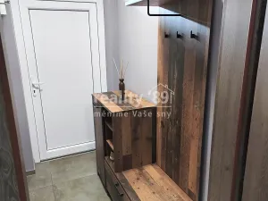 Pronájem bytu 2+kk, Přezletice, U Ctěnického Potoka, 40 m2