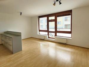 Pronájem bytu 2+kk, Praha - Štěrboholy, Laudonova, 53 m2