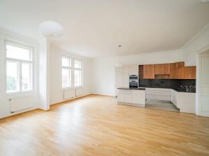 Pronájem bytu 4+kk, Praha - Nové Město, Na Moráni, 153 m2
