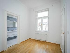 Pronájem bytu 4+kk, Praha - Nové Město, Na Moráni, 153 m2