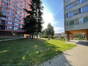 Pronájem bytu 2+kk, Praha - Kobylisy, Kyselova, 43 m2