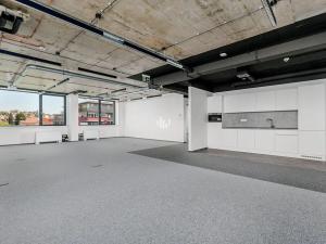 Pronájem kanceláře, Praha - Strašnice, Vinohradská, 656 m2