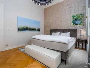 Pronájem bytu 4+kk, Praha - Staré Město, Jilská, 126 m2