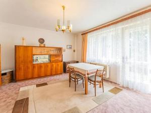 Prodej rodinného domu, Šumperk, Kostelní nám., 244 m2