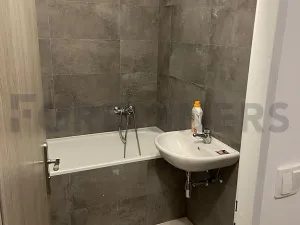 Pronájem bytu 3+1, Pardubice, Wintrova II, 60 m2