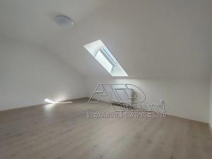 Pronájem atypického bytu, České Budějovice, Fráni Šrámka, 59 m2