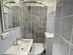 Prodej bytu 2+kk, Opava - Kateřinky, Holasická, 38 m2