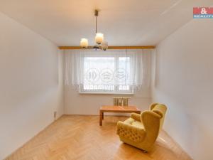 Prodej bytu 3+1, Vsetín, Ohrada, 74 m2