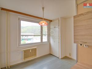 Prodej bytu 3+1, Vsetín, Ohrada, 74 m2