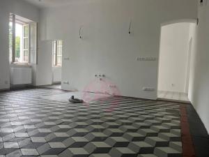 Pronájem restaurace, Kostelec nad Černými lesy, náměstí Smiřických, 75 m2