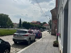 Pronájem restaurace, Kostelec nad Černými lesy, náměstí Smiřických, 75 m2
