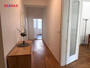 Pronájem bytu 3+1, Praha - Žižkov, Vlkova, 140 m2
