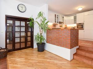 Prodej rodinného domu, Jevany, U Potoka, 246 m2