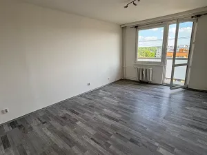 Prodej bytu 2+1, Hradec Králové, Mandysova, 55 m2