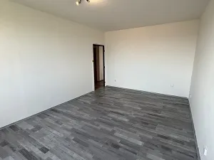 Prodej bytu 2+1, Hradec Králové, Mandysova, 55 m2