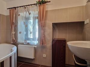 Pronájem rodinného domu, Slavče, 160 m2