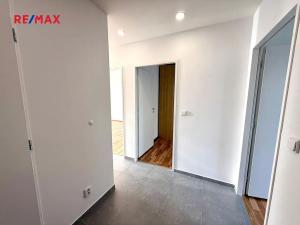 Pronájem bytu 3+1, Slaný, Lidická, 69 m2