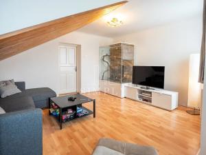 Prodej činžovního domu, Říčany, Legií, 500 m2