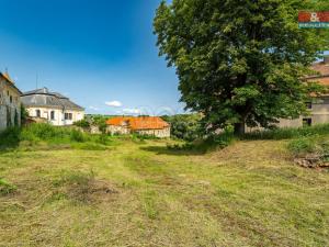 Prodej historického objektu, Zvoleněves, 5000 m2