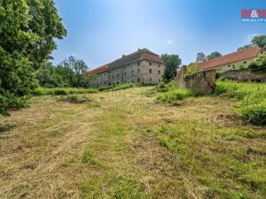 Prodej historického objektu, Zvoleněves, 5000 m2