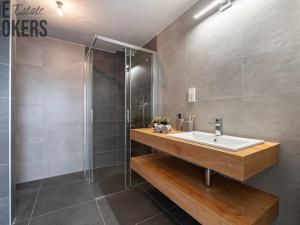 Prodej bytu 4+kk, Kostelec nad Černými lesy, Červený dub, 102 m2
