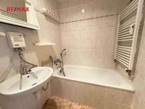 Prodej bytu 2+1, Praha - Žižkov, K lučinám, 51 m2