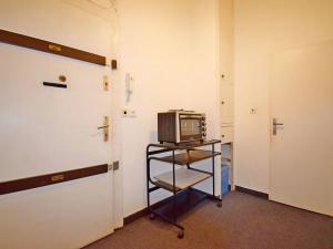 Pronájem bytu 1+kk, Praha - Vinohrady, Londýnská, 35 m2