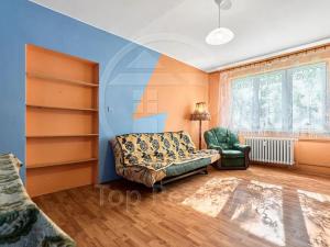 Prodej bytu 3+1, Ostrov, Kollárova, 71 m2