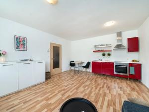 Prodej bytu 2+kk, Olomouc, Partyzánská, 48 m2