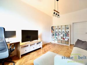 Prodej bytu 2+1, Praha - Smíchov, Pod tratí, 76 m2