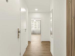 Prodej bytu 2+kk, Praha - Chodov, Hněvkovského, 42 m2