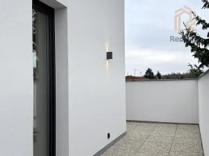 Prodej bytu 6+kk a větší, Praha - Újezd nad Lesy, Barchovická, 163 m2