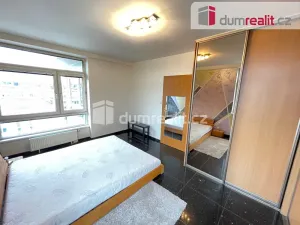 Pronájem bytu 2+kk, Praha - Strašnice, Vinohradská, 56 m2