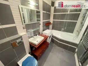 Pronájem bytu 2+kk, Praha - Strašnice, Vinohradská, 56 m2