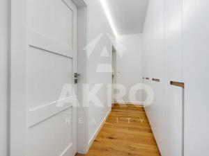 Prodej bytu 3+kk, Praha - Břevnov, Šlikova, 97 m2