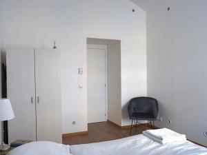 Pronájem bytu 2+1, Praha - Vyšehrad, Neklanova, 60 m2