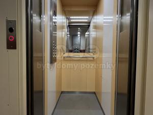 Pronájem bytu 3+1, Litoměřice - Předměstí, Stránského, 66 m2