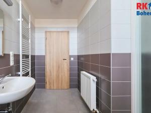 Pronájem bytu 2+kk, Český Brod, nám. Arnošta z Pardubic, 61 m2