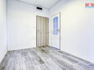Prodej bytu 2+1, Rovná, 71 m2